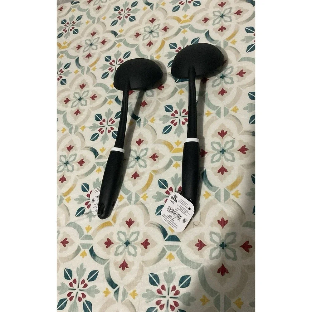 New Plastic  Black Ladle-McCormick-Kitchen-Cabin-Home-Camping-Church-Pot(1 UNIT)